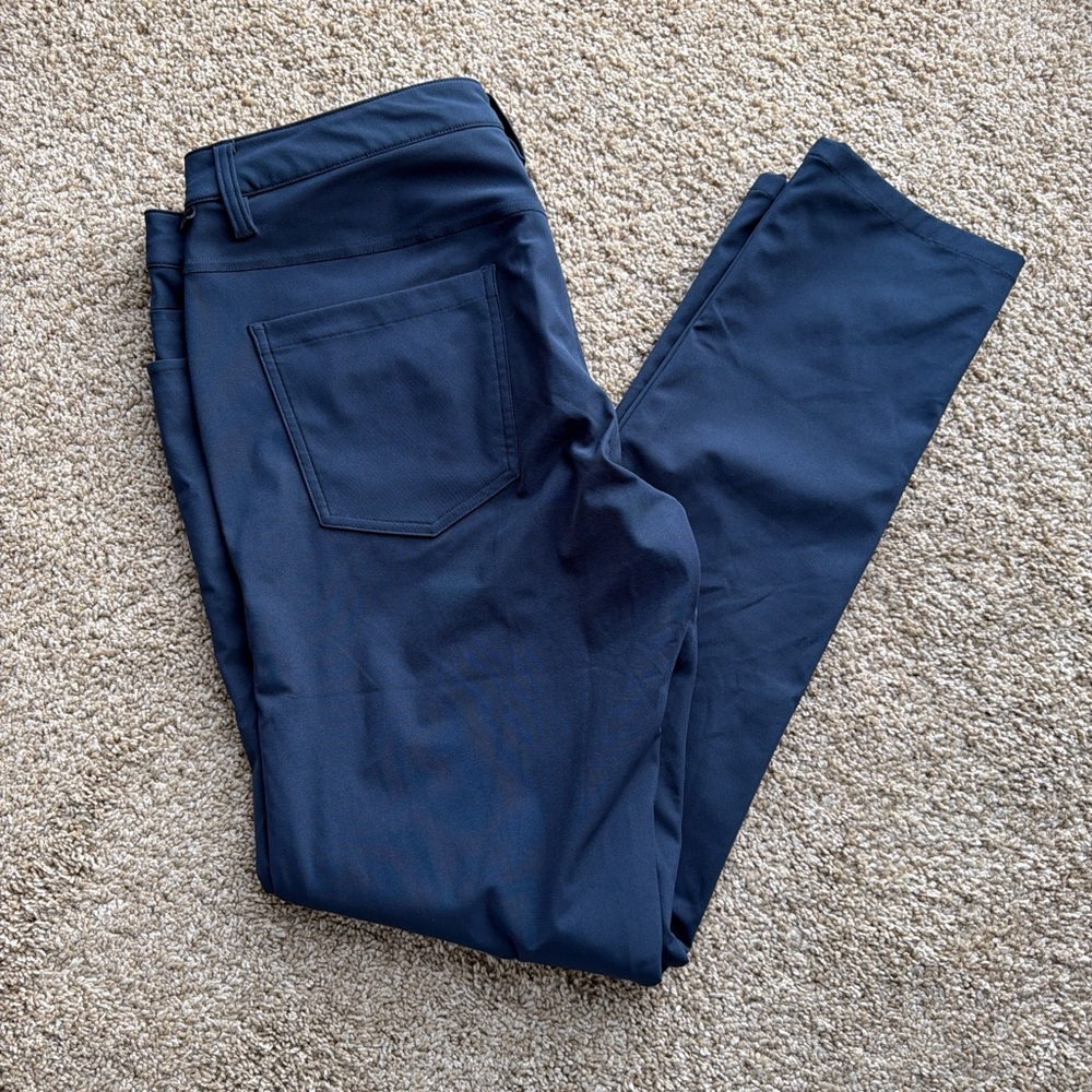 Navy Blue men’s Lululemon Pants